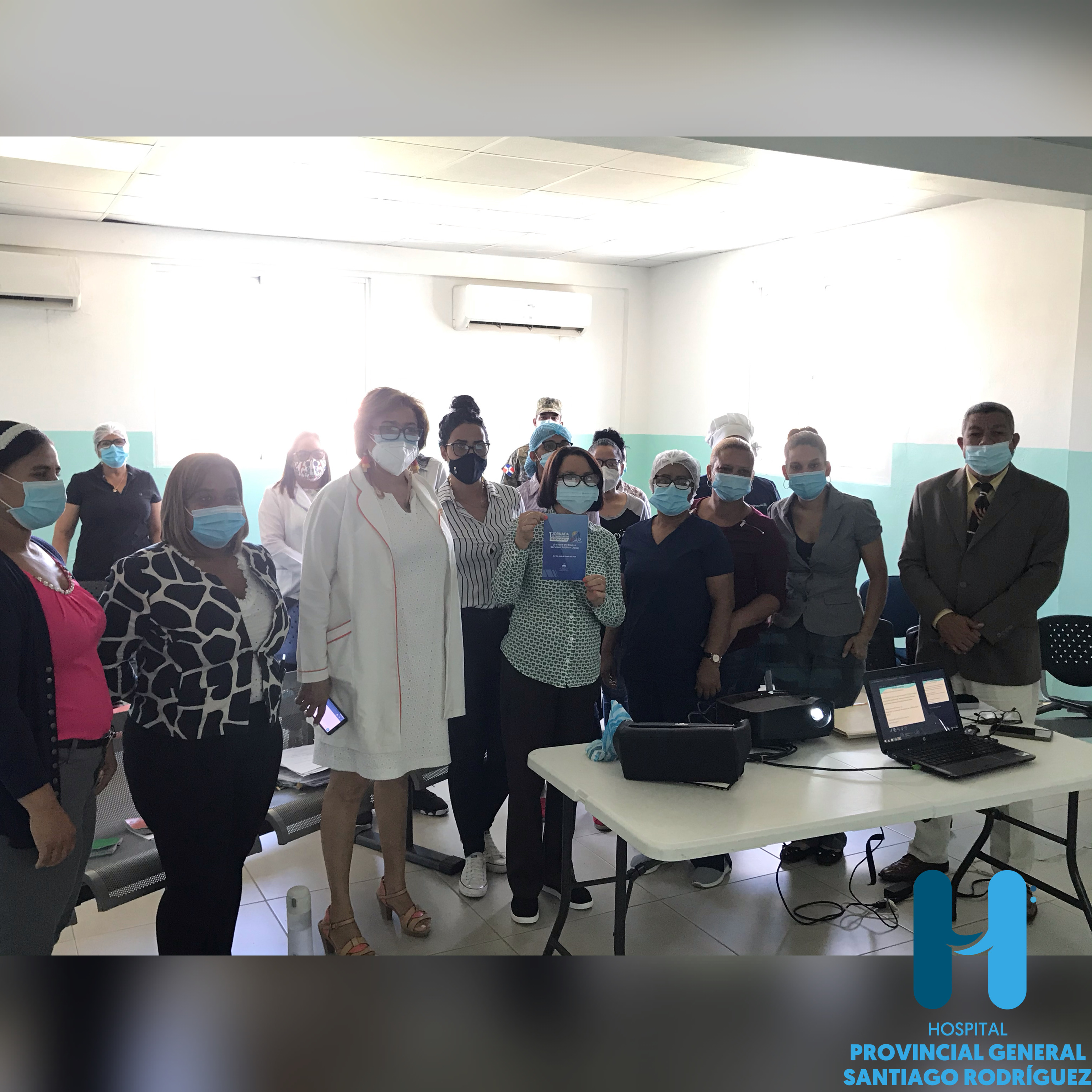 VISITA DE CORTESÍA DE LA GOBERNADORA PROVINCIAL DE SANTIAGO RODRIGUEZ