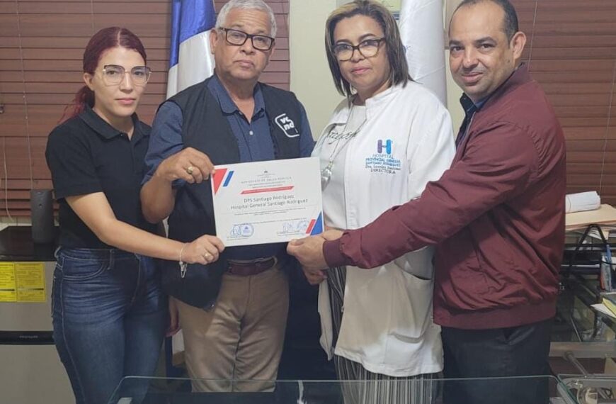 Reconocimiento al Hospital Provincial General Santiago Rodríguez