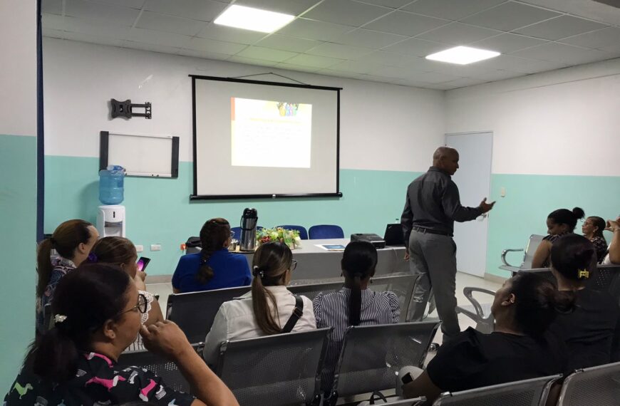 Taller sobre “Inducción a la Administración Pública” en el Hospital Provincial General Santiago Rodriguez