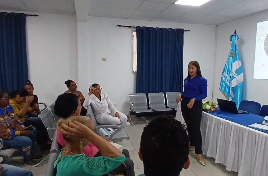 Departamento de Salud Mental realiza capacitación sobre manejo del estrés e inteligencia emocional al personal de enfermería