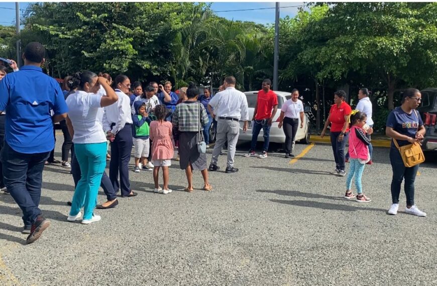 Hospital Provincial General Santiago Rodríguez realiza simulacro de evacuación por terremoto