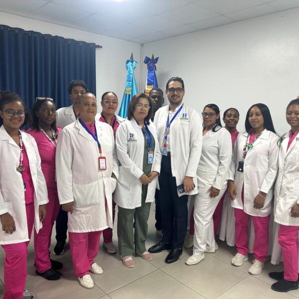 El grupo de pr&aacute;cticas de Pediatr&iacute;a II de UTESA, recinto Dajab&oacute;n, expresa su m&aacute;s sincero agradecimiento al Hospital Provincial General Santiago Rodr&iacute;guez por abrirnos sus puertas y brindarnos una experiencia formativa invaluable.